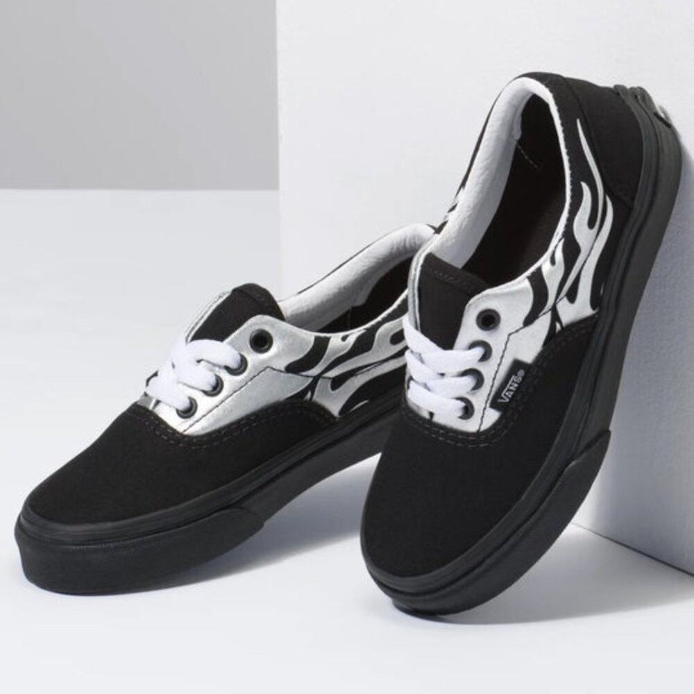 Vans Kids Era Metallic Flame Skateboarding Shoe Black Silver Size 11.0K NEW
